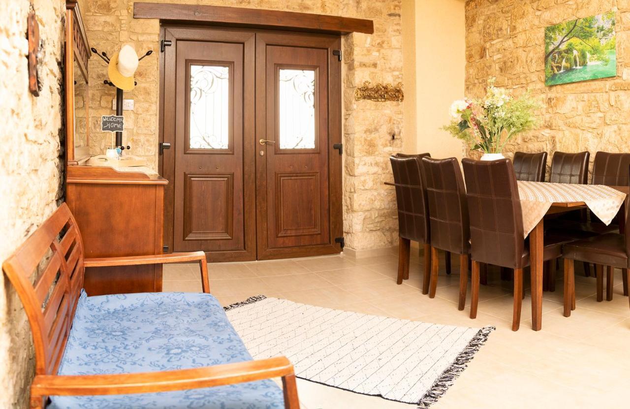 Villa Salamiou Stone House Paphos Exterior foto